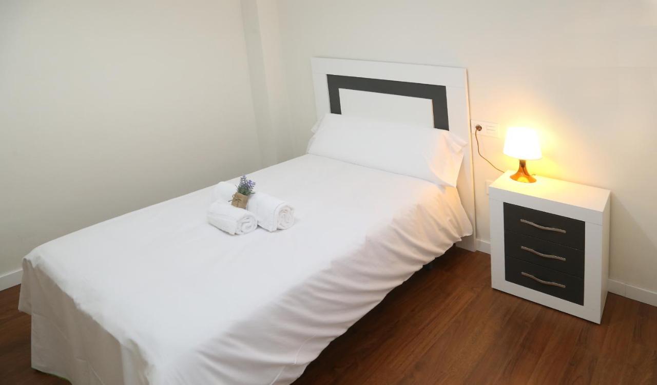 סלאמנקה Apartamento Turistico Puente Romano P4 Bajo C מראה חיצוני תמונה