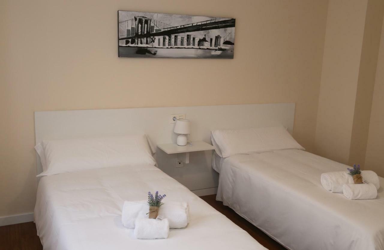 סלאמנקה Apartamento Turistico Puente Romano P4 Bajo C מראה חיצוני תמונה